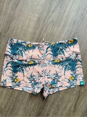 WodBottom Patterned Workout Shorts - RARE - NEW - Size Small